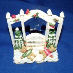 Vintage Paula's Cherished Treasures Bear Snow Angels by a Gate w/Star Decoration